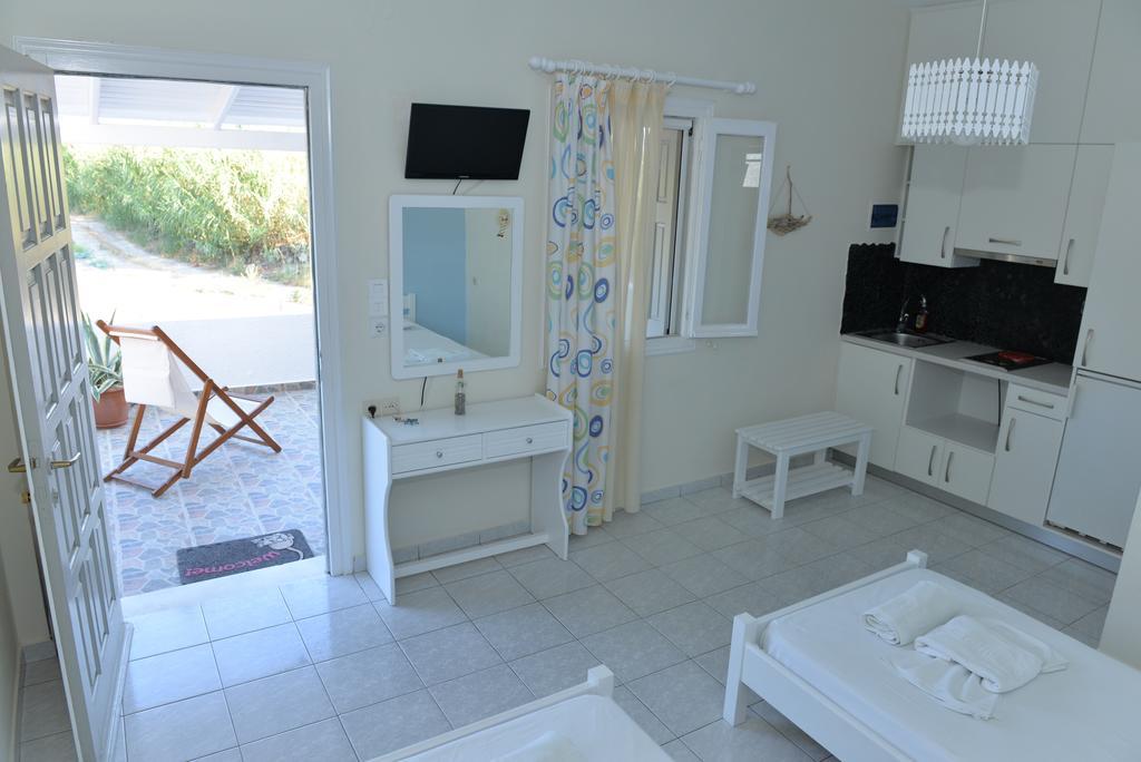 Kalimera Studios Pollonia Bagian luar foto